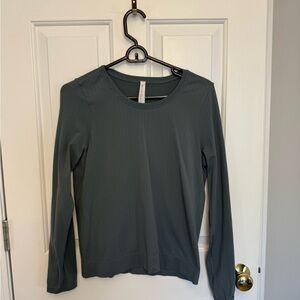 Athleta In Motion Women's Green Long Sleeve Top
